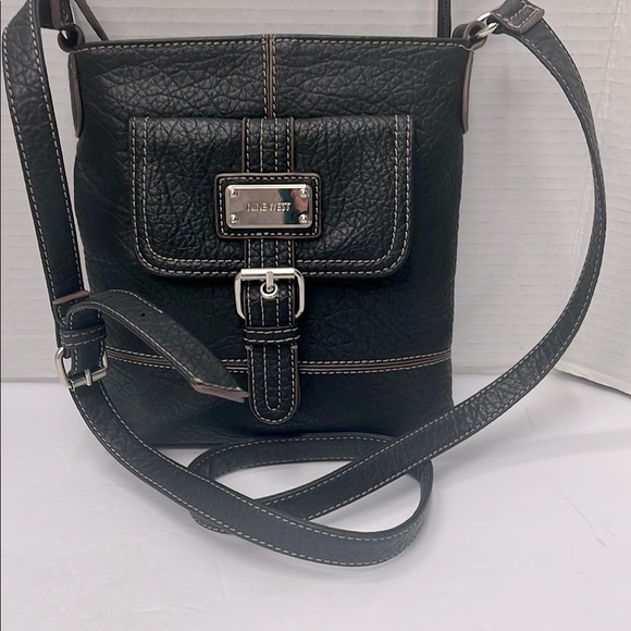 Nine West Handbags - Nine West Black Crossbody Bag